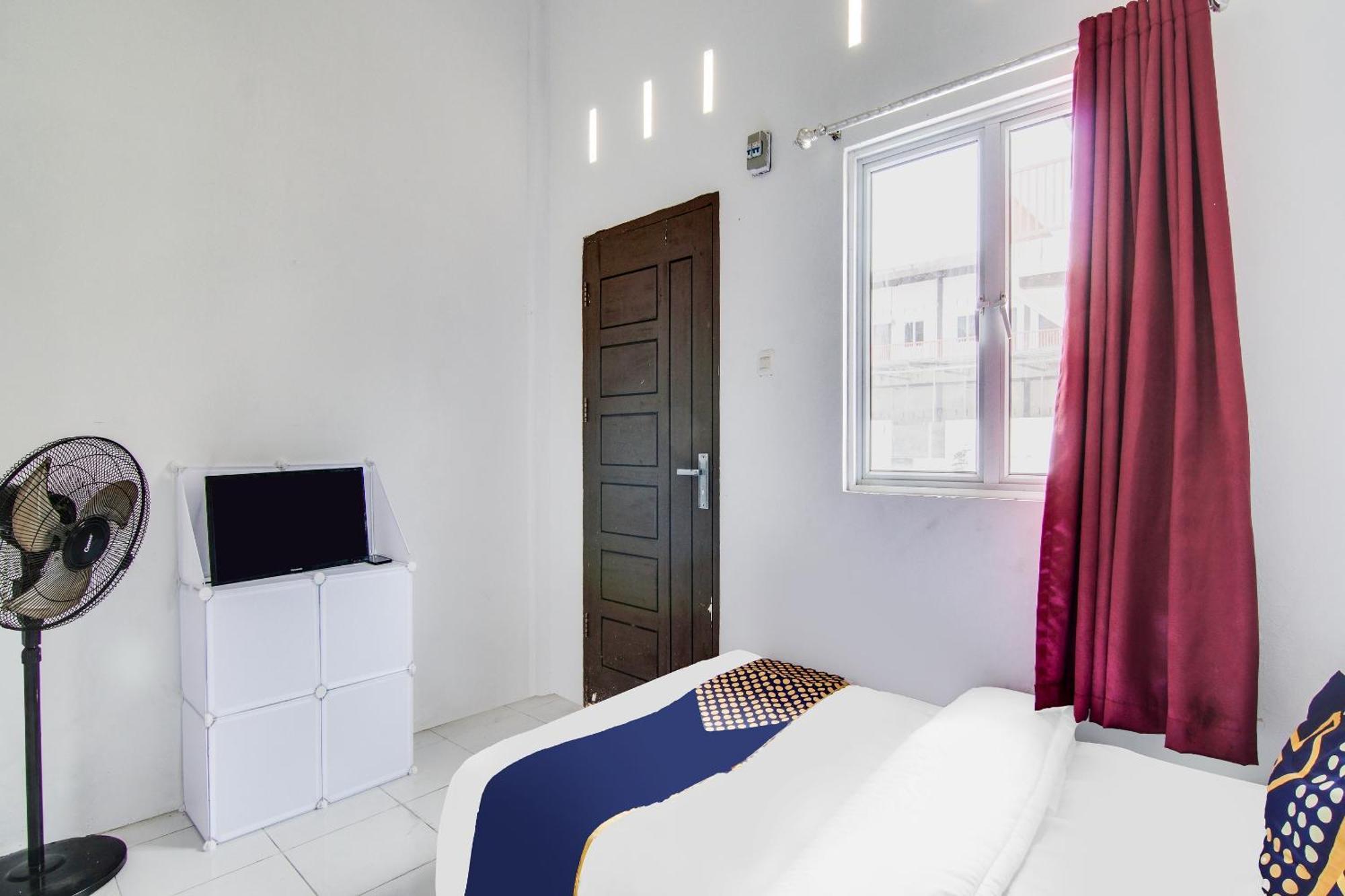 Spot On 91858 Raja Homestay Syariah Pakanbaru Exteriör bild